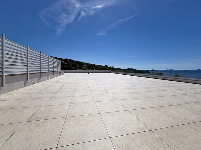 Appartement F4 &agrave; vendre - 4 pi&egrave;ces - 175 m2 - Pietrosella - 201 - CORSE