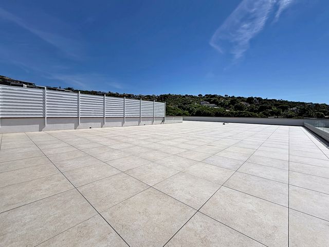 Appartement F4 &agrave; vendre - 4 pi&egrave;ces - 175 m2 - Pietrosella - 201 - CORSE