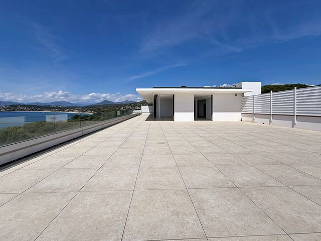 Appartement F4 &agrave; vendre - 4 pi&egrave;ces - 175 m2 - Pietrosella - 201 - CORSE