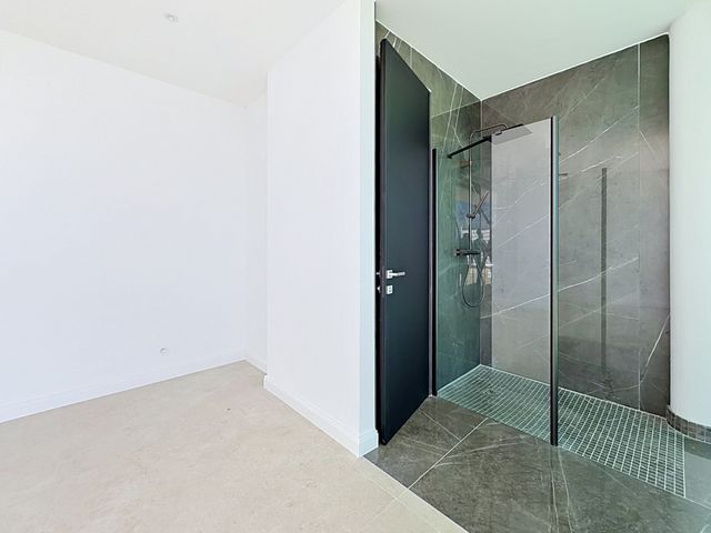 Appartement F4 &agrave; vendre - 4 pi&egrave;ces - 175 m2 - Pietrosella - 201 - CORSE