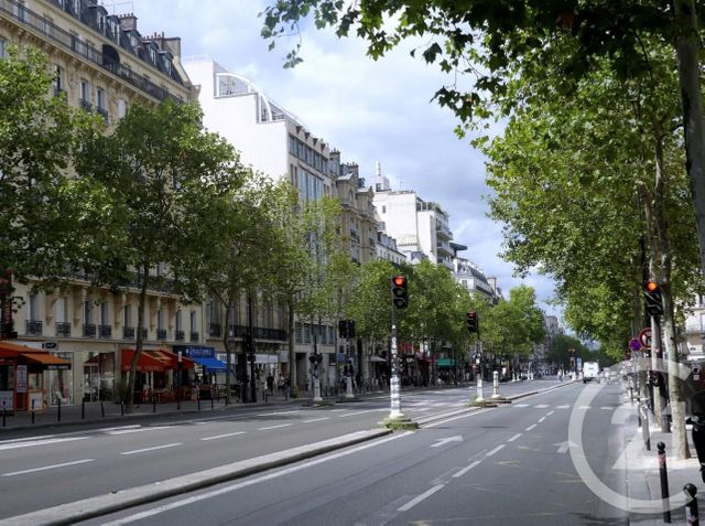 Local commercial à louer - 55.0 m2 - 75 - Paris