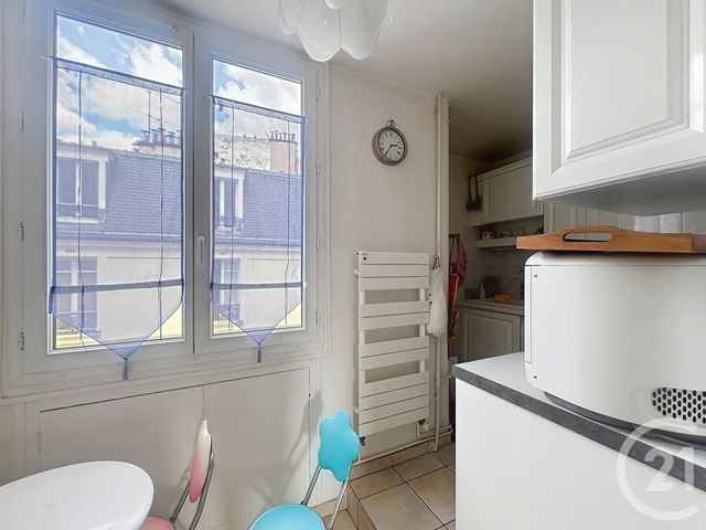 Appartement F4 à vendre - 4 pièces - 81 m2 - Paris - 75015 - ILE-DE-FRANCE