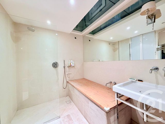 Appartement Atelier d'artiste &agrave; vendre - 4 pi&egrave;ces - 84,09 m2 - Paris - 75014 - ILE-DE-FRANCE