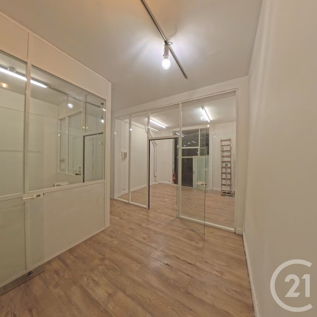 Murs à vendre à vendre - 61.0 m2 - 75 - Paris