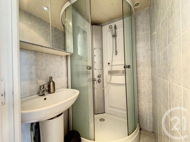 Appartement F1 &agrave; louer - 1 pi&egrave;ce - 13,40 m2 - Paris - 75014 - ILE-DE-FRANCE