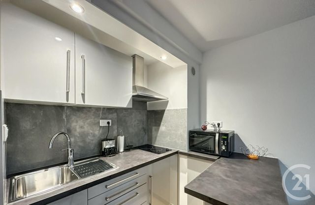 Appartement F2 &agrave; louer - 2 pi&egrave;ces - 27 m2 - Les Lilas - 93 - ILE-DE-FRANCE