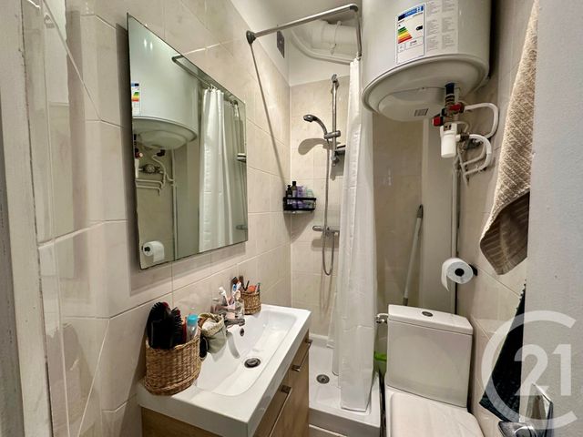 Appartement F1 &agrave; louer - 1 pi&egrave;ce - 20,43 m2 - Paris - 75017 - ILE-DE-FRANCE