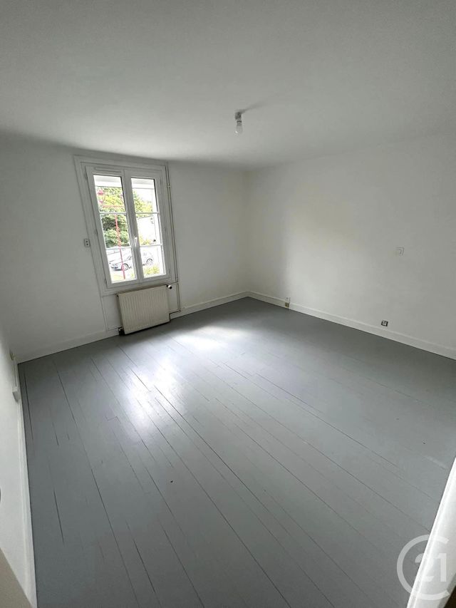 Maison &agrave; vendre - 5 pi&egrave;ces - 112 m2 - Serquigny - 27 - HAUTE-NORMANDIE