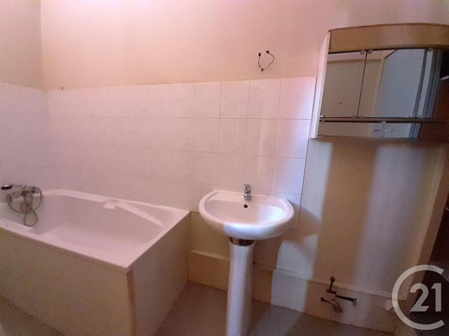 Appartement F3 à vendre - 3 pièces - 71,30 m2 - Bernay - 27 - HAUTE-NORMANDIE