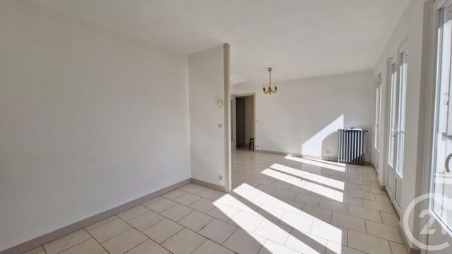 Maison à vendre - 4 pièces - 78 m2 - Bernay - 27 - HAUTE-NORMANDIE