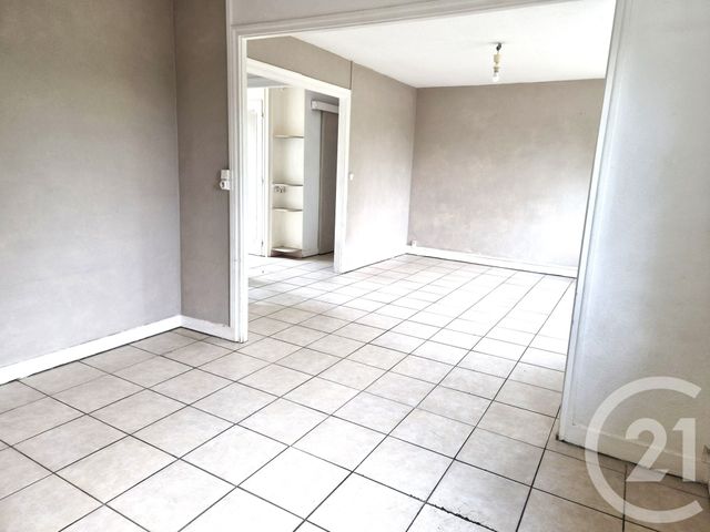 Maison &agrave; vendre - 4 pi&egrave;ces - 68 m2 - Bernay - 27 - HAUTE-NORMANDIE