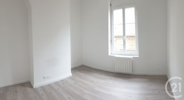 Appartement F2 &agrave; louer - 2 pi&egrave;ces - 28 m2 - Bernay - 27 - HAUTE-NORMANDIE