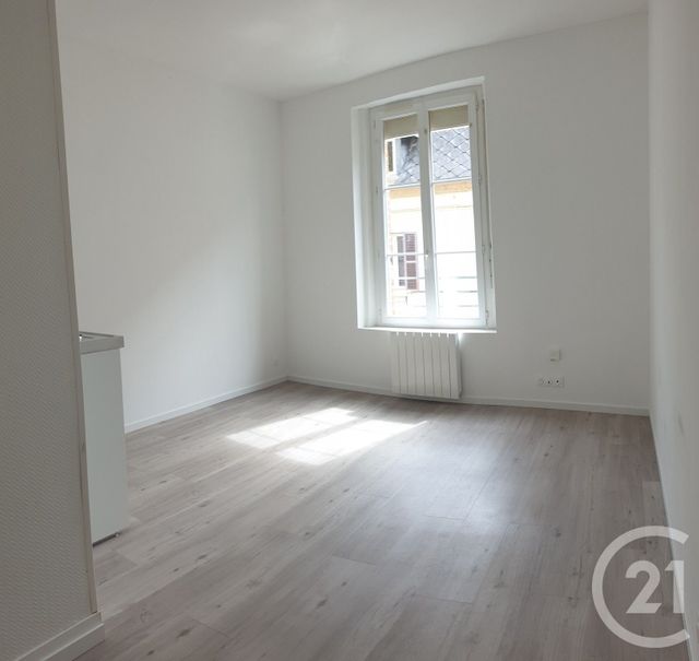 Appartement F2 &agrave; louer - 2 pi&egrave;ces - 28 m2 - Bernay - 27 - HAUTE-NORMANDIE