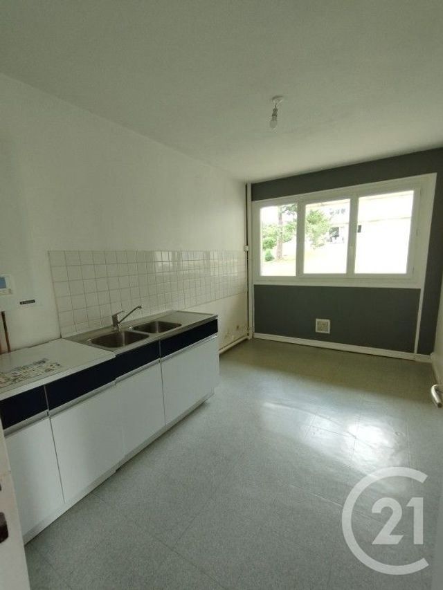Appartement F2 &agrave; louer - 2 pi&egrave;ces - 49,92 m2 - Bernay - 27 - HAUTE-NORMANDIE