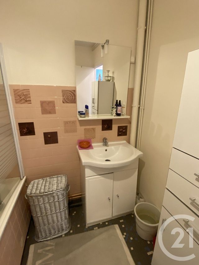 Appartement F3 &agrave; vendre - 3 pi&egrave;ces - 67,76 m2 - Bernay - 27 - HAUTE-NORMANDIE