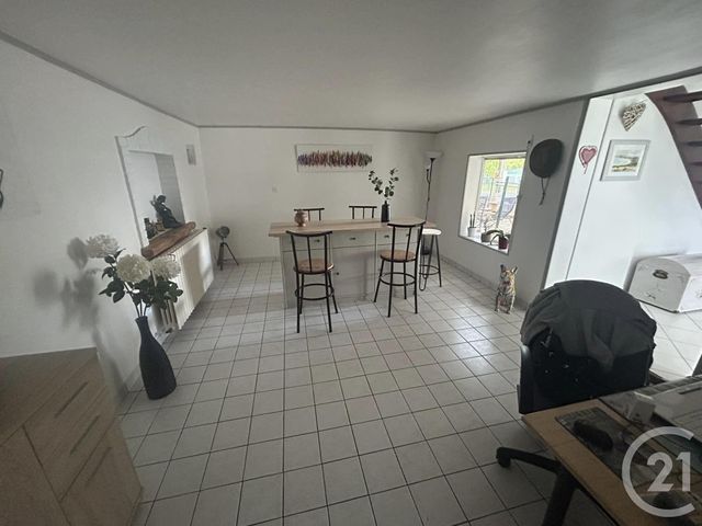 Maison &agrave; louer - 4 pi&egrave;ces - 125 m2 - Beaumontel - 27 - HAUTE-NORMANDIE