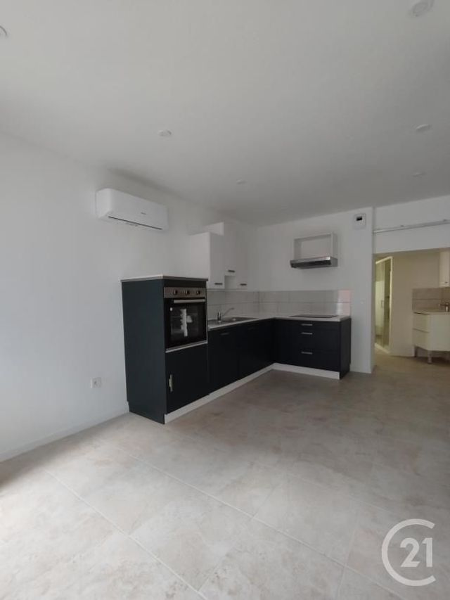 Appartement T1 &agrave; louer - 1 pi&egrave;ce - 32,18 m2 - Bernay - 27 - HAUTE-NORMANDIE