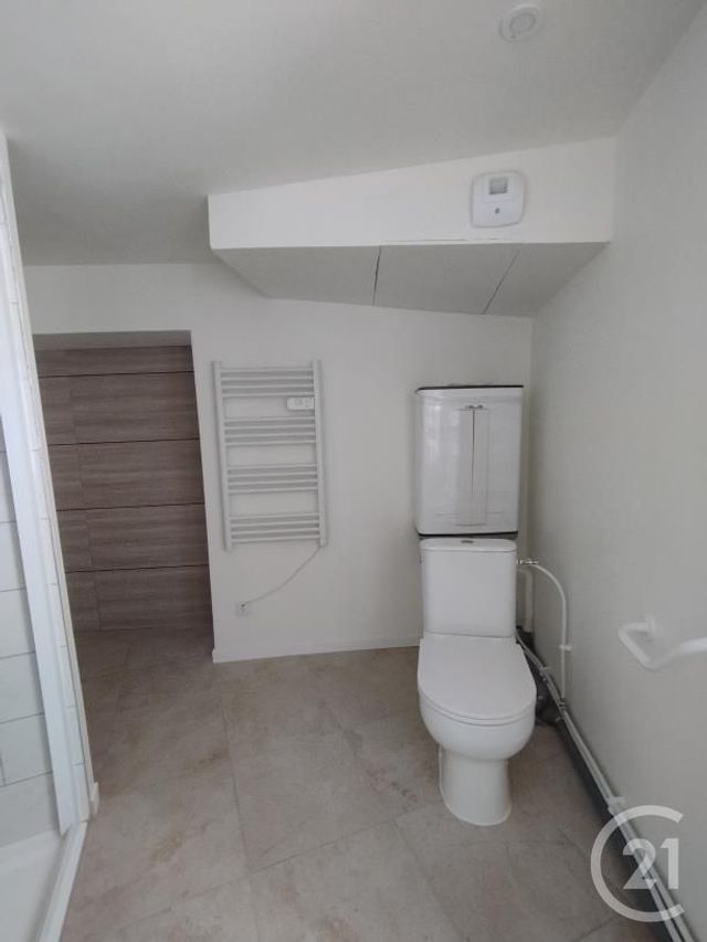 Appartement T1 &agrave; louer - 1 pi&egrave;ce - 32,18 m2 - Bernay - 27 - HAUTE-NORMANDIE