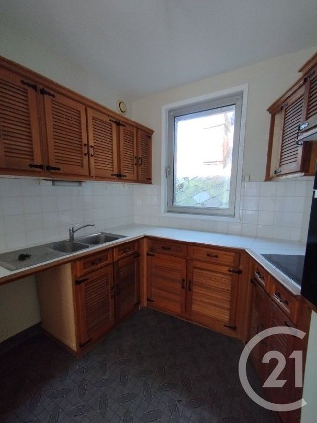 Appartement F2 &agrave; louer - 2 pi&egrave;ces - 54,83 m2 - Bernay - 27 - HAUTE-NORMANDIE