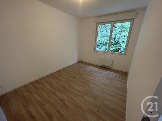 Appartement F4 &agrave; louer - 3 pi&egrave;ces - 58,53 m2 - Bernay - 27 - HAUTE-NORMANDIE