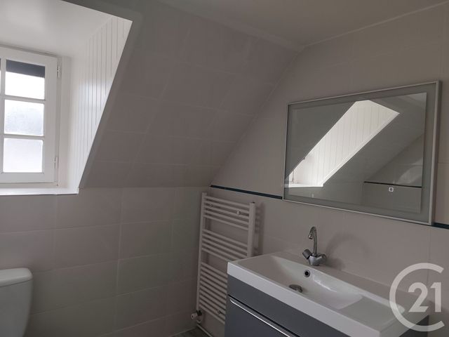 Maison &agrave; louer - 5 pi&egrave;ces - 108,44 m2 - Beaumont Le Roger - 27 - HAUTE-NORMANDIE