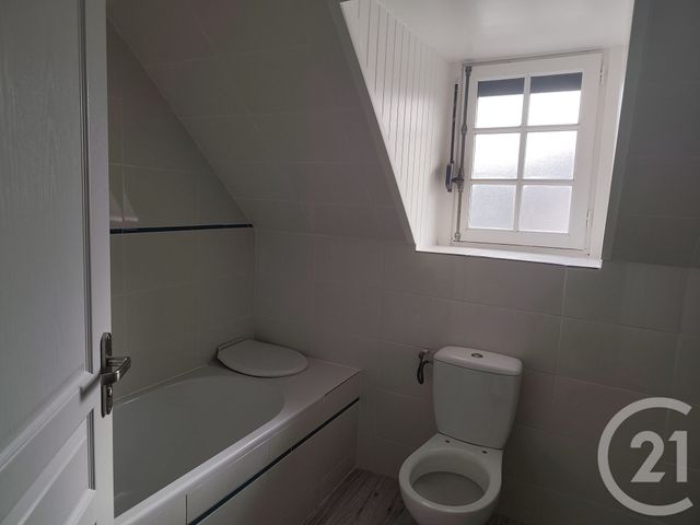 Maison &agrave; louer - 5 pi&egrave;ces - 108,44 m2 - Beaumont Le Roger - 27 - HAUTE-NORMANDIE