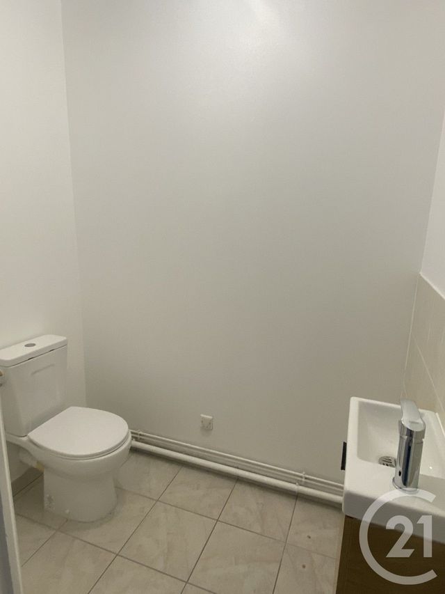 Maison &agrave; vendre - 5 pi&egrave;ces - 118 m2 - Bernay - 27 - HAUTE-NORMANDIE