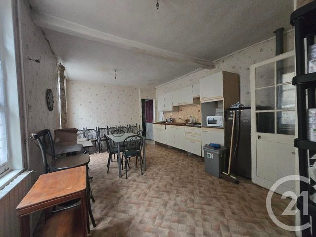 Appartement &agrave; vendre - 5 pi&egrave;ces - 146,50 m2 - La Ferte En Ouche - 61 - BASSE-NORMANDIE