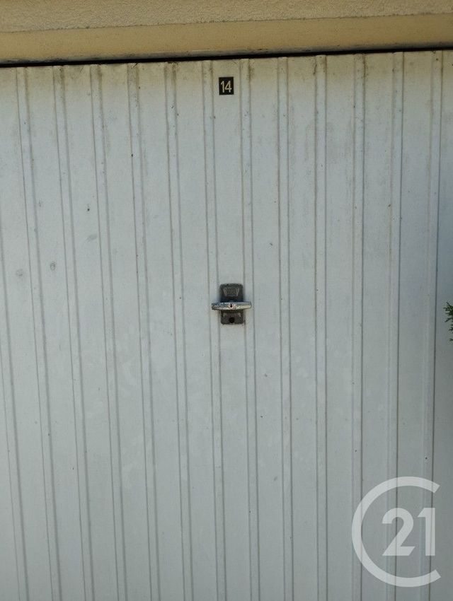 Parking &agrave; louer - 13 m2 - Bernay - 27 - HAUTE-NORMANDIE
