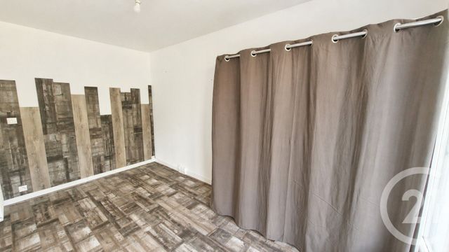Appartement T4 &agrave; vendre - 4 pi&egrave;ces - 81,92 m2 - Bernay - 27 - HAUTE-NORMANDIE