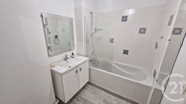Appartement T4 &agrave; vendre - 4 pi&egrave;ces - 81,92 m2 - Bernay - 27 - HAUTE-NORMANDIE