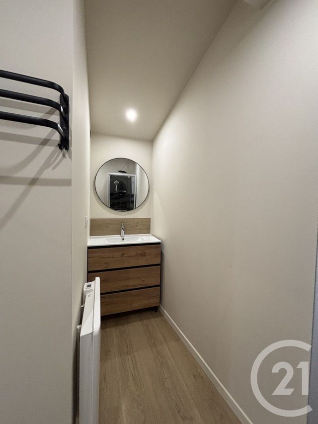Appartement Studio &agrave; louer - 1 pi&egrave;ce - 15,48 m2 - Brionne - 27 - HAUTE-NORMANDIE