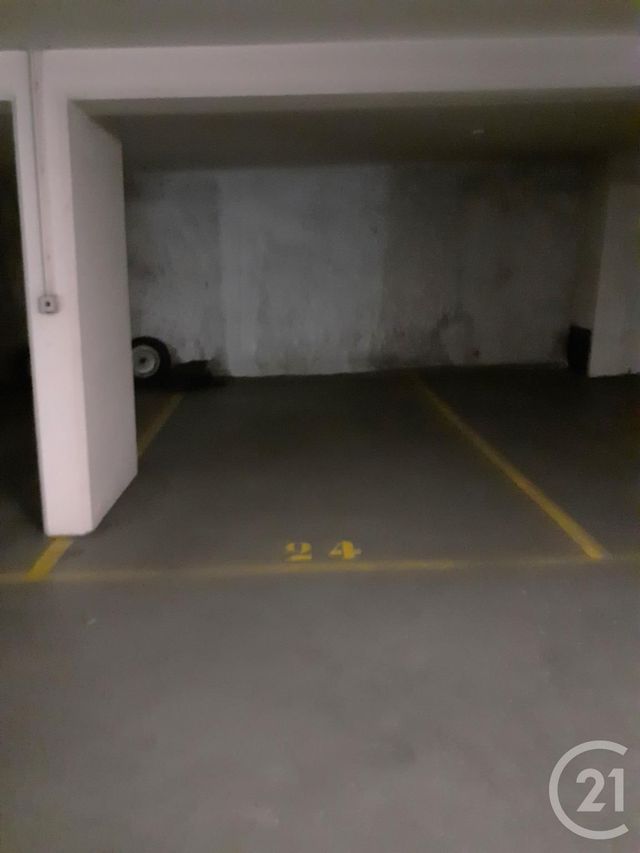 Parking à louer - 11,76 m2 - Paris - 75016 - ILE-DE-FRANCE