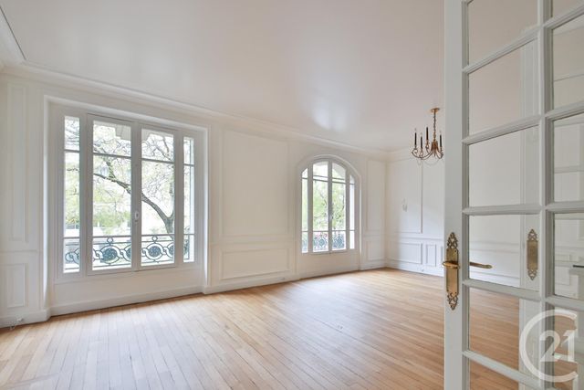 Appartement F4 à vendre - 4 pièces - 112,97 m2 - Paris - 75016 - ILE-DE-FRANCE