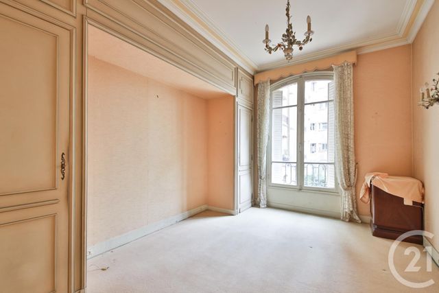 Appartement F4 à vendre - 4 pièces - 112,97 m2 - Paris - 75016 - ILE-DE-FRANCE