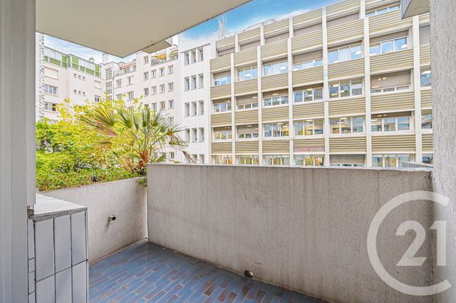 Appartement F4 à vendre - 4 pièces - 97 m2 - Paris - 75016 - ILE-DE-FRANCE