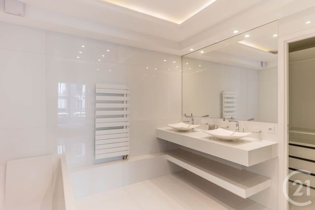 Appartement F3 à vendre - 3 pièces - 115,78 m2 - Paris - 75016 - ILE-DE-FRANCE