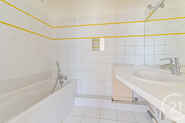 Appartement F1 &agrave; louer - 1 pi&egrave;ce - 33,52 m2 - Paris - 75016 - ILE-DE-FRANCE