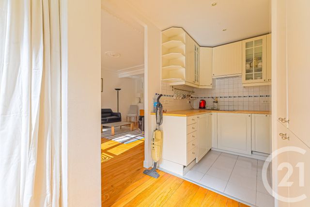 Appartement F2 &agrave; louer - 2 pi&egrave;ces - 49,69 m2 - Paris - 75016 - ILE-DE-FRANCE