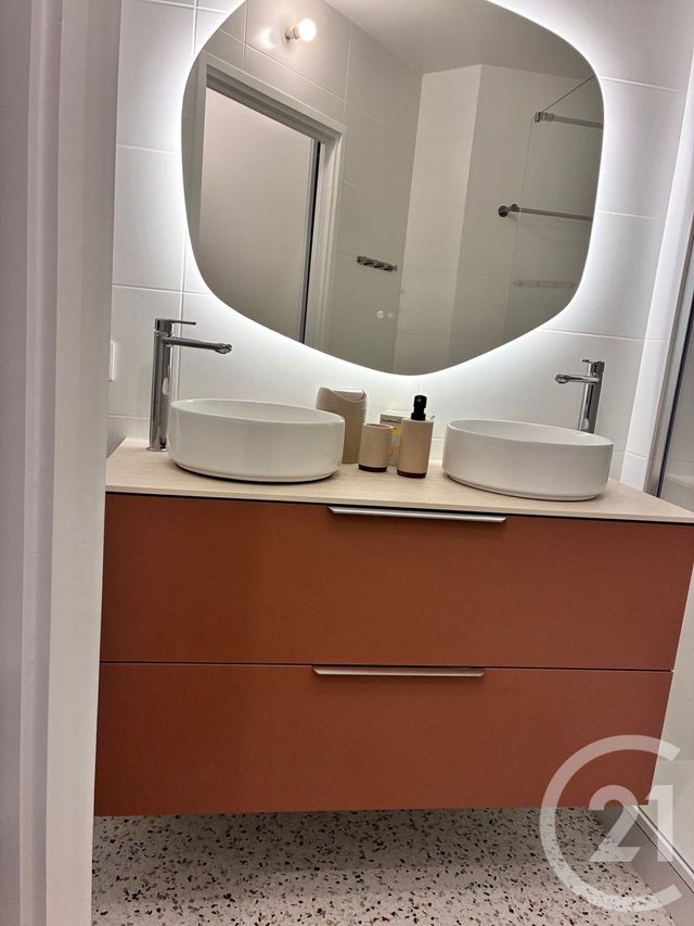 Appartement F2 &agrave; louer - 2 pi&egrave;ces - 50,65 m2 - Paris - 75016 - ILE-DE-FRANCE
