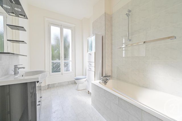 Maison &agrave; louer - 7 pi&egrave;ces - 155,77 m2 - St Cloud - 92 - ILE-DE-FRANCE