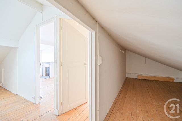 Maison &agrave; louer - 7 pi&egrave;ces - 155,77 m2 - St Cloud - 92 - ILE-DE-FRANCE