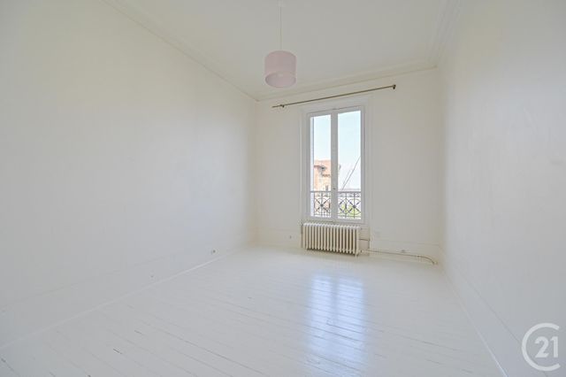 Maison &agrave; louer - 7 pi&egrave;ces - 155,77 m2 - St Cloud - 92 - ILE-DE-FRANCE