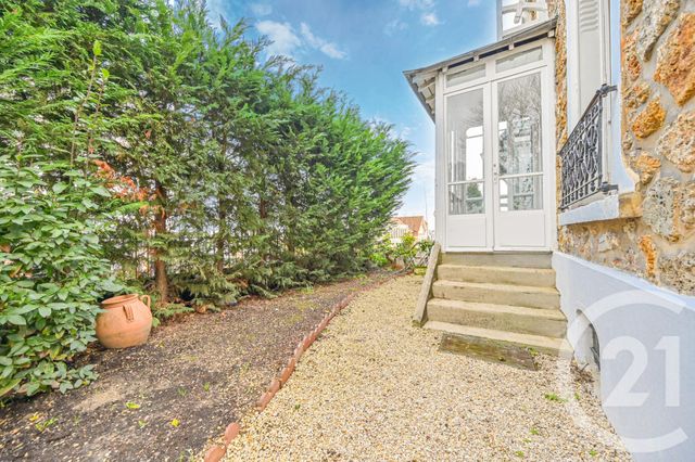 Maison &agrave; louer - 7 pi&egrave;ces - 155,77 m2 - St Cloud - 92 - ILE-DE-FRANCE