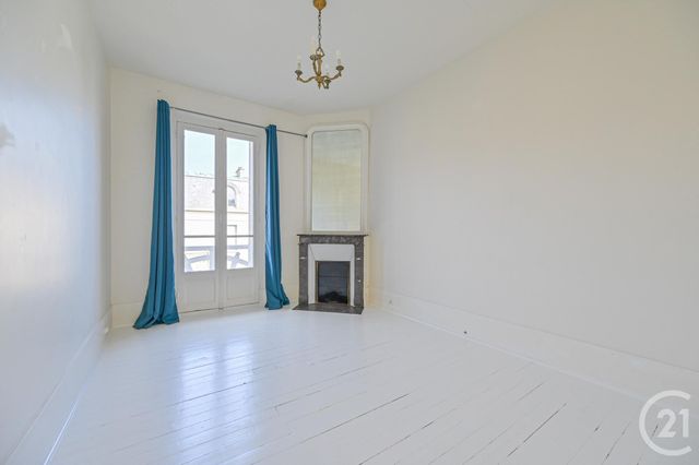 Maison &agrave; louer - 7 pi&egrave;ces - 155,77 m2 - St Cloud - 92 - ILE-DE-FRANCE