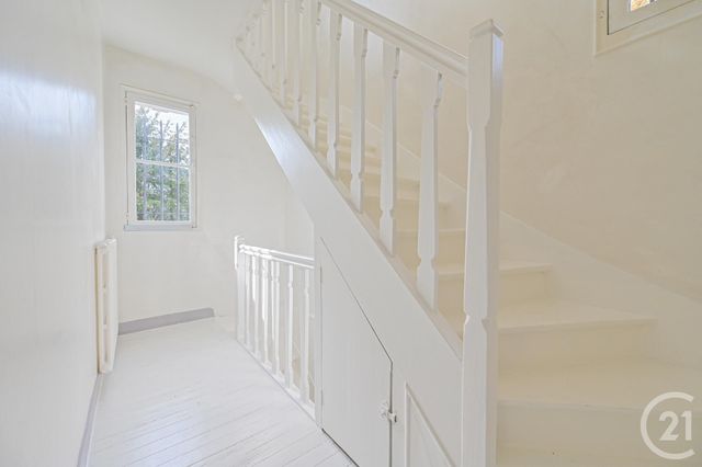 Maison &agrave; louer - 7 pi&egrave;ces - 155,77 m2 - St Cloud - 92 - ILE-DE-FRANCE