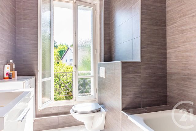 Maison &agrave; louer - 7 pi&egrave;ces - 155,77 m2 - St Cloud - 92 - ILE-DE-FRANCE
