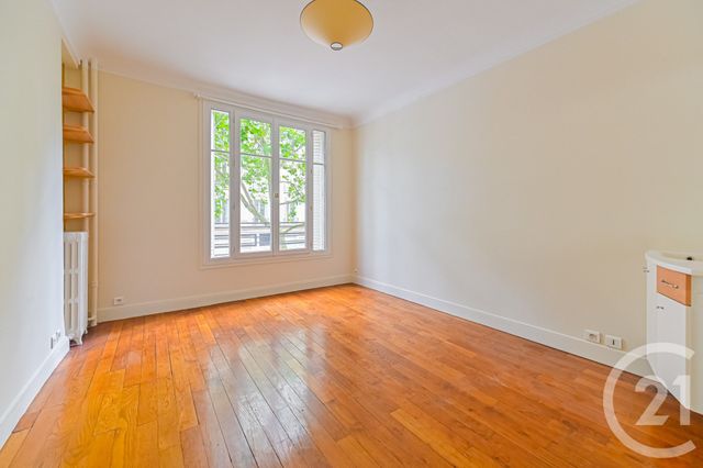 Appartement F4 &agrave; louer - 4 pi&egrave;ces - 81,80 m2 - Paris - 75016 - ILE-DE-FRANCE