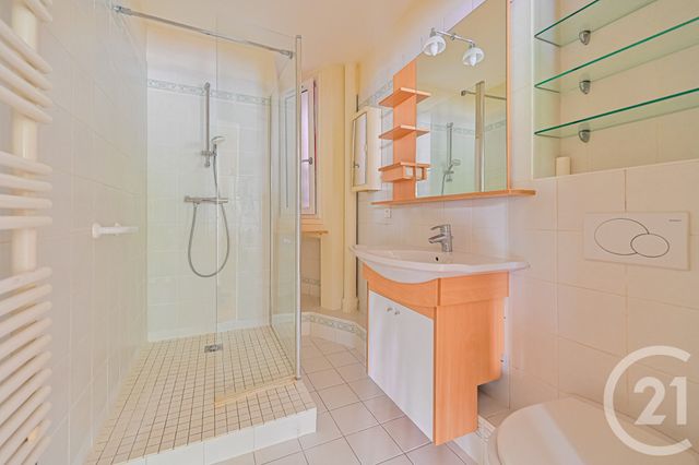 Appartement F4 &agrave; louer - 4 pi&egrave;ces - 81,80 m2 - Paris - 75016 - ILE-DE-FRANCE