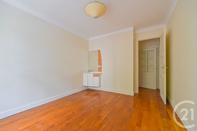 Appartement F4 &agrave; louer - 4 pi&egrave;ces - 81,80 m2 - Paris - 75016 - ILE-DE-FRANCE
